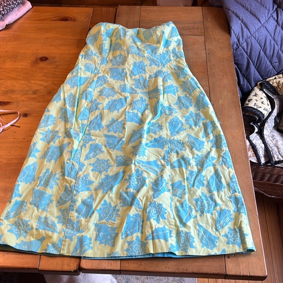 Lilly Pulitzer Dresses & Skirts - Vintage Lily Pulitzer Seashell dress🩵
